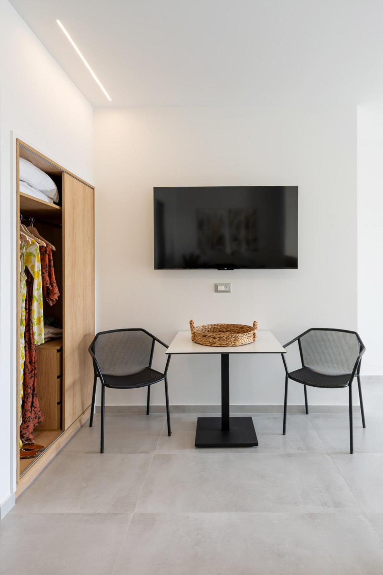 Thimios Suites Adults Only Acharavi  Exterior foto